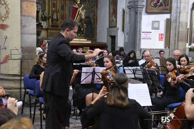 Momento del concierto de anoche en la Basílica de Telde/TA.